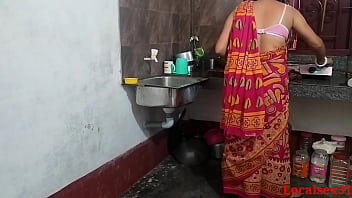 Crimson saree Kitchen Bang-out In Sonali ( Official Vid By Localsex31)