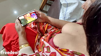 My step Sis observing Porn. Clear Hindi Homemade