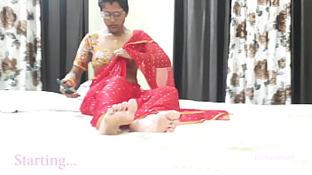 Indian Bhabi in Crimson Saree - Greatest Mates Super-hot Stepmom Penetrated by Me - Indian Hindi Fucky-fucky Vid