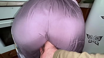 Stepson elevated his step mother micro-skirt and spotted a enormous backside for rectal fuck-fest