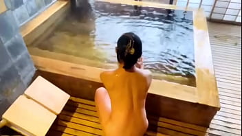 A doll traveling alone, Qun 〇 prefecture, a innate super-fucking-hot spring in the water